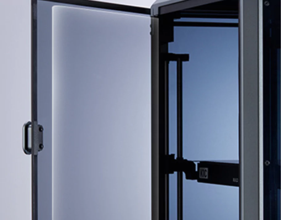 Creality K1C 3D Printer comes with Anti-shatter Film